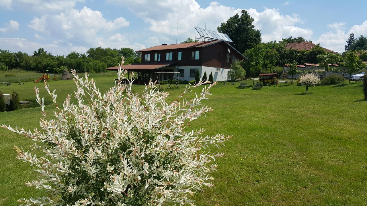 Hotel Complex Pristan In The Mountain à Shilkovtsi Extérieur photo